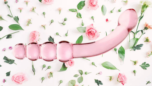 Le test du gode en verre rose