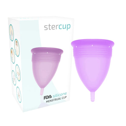 Coupe menstruelle violette en silicone présentée devant sa boîte Stercup