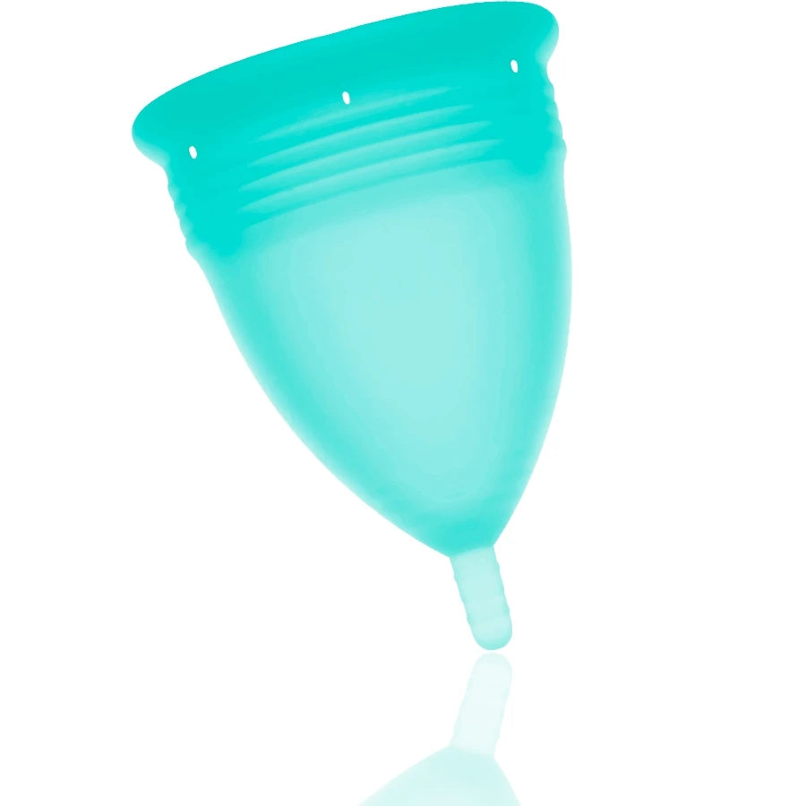 Coupe menstruelle bleue en silicone avec tige fine et base évasée