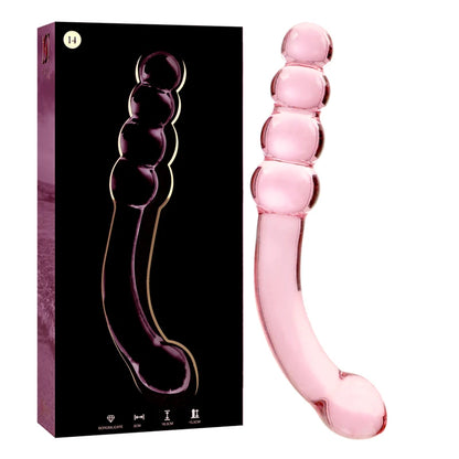 Gode anal courbé en verre rose texturé présenté avec sa boîte sur fond blanc