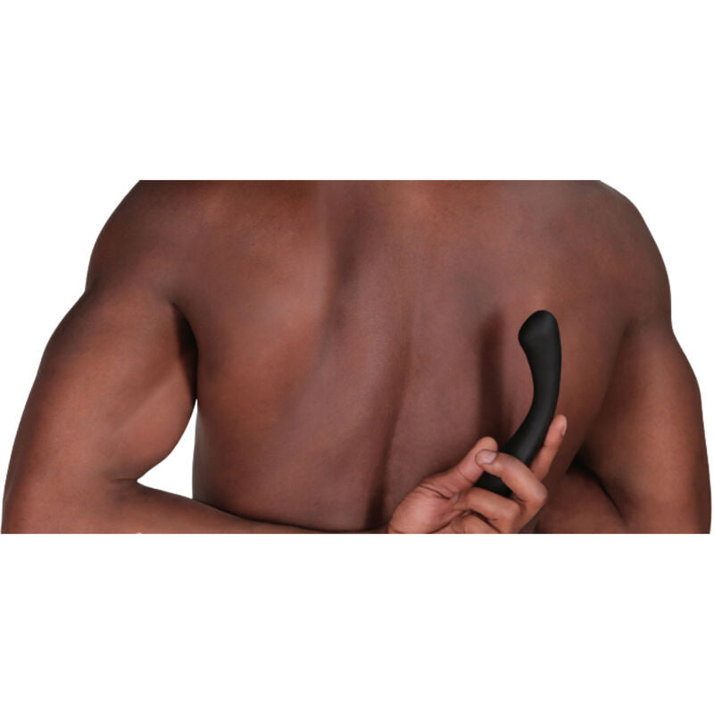 homme tenant dans son dos un stimulateur point g   stimulation  ergonomique