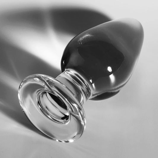 Plug anal en verre avec embout lisse et base large pour une utilisation confortable et sécurisée
