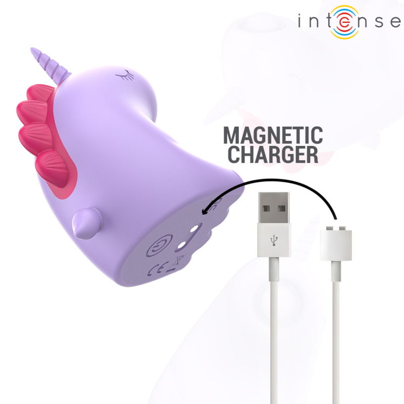 Stimulateur clitoridien silencieux violet présenté avec câble de chargement USB, vue montrant le système rechargeable