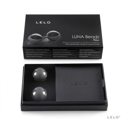 Boîte noire LELO Luna Beads avec deux boules métalliques et coffret ouvert noir