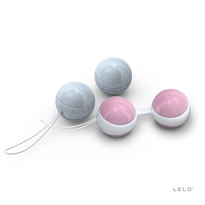 Deux double boules de Geisha bleu et rose assemblées avec tige blanche